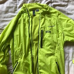 Men’s Stio brand windbreaker large